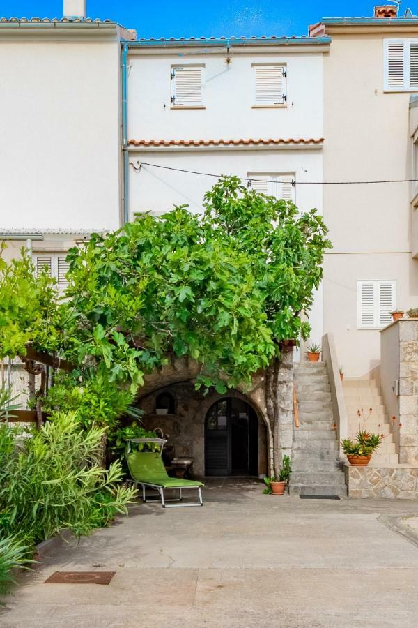 Guest House Otto Пунат Экстерьер фото